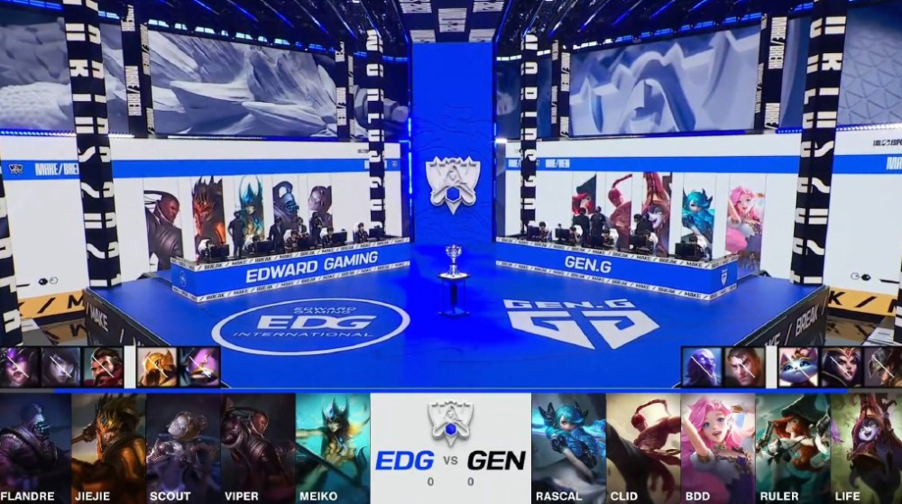 包含火力全开!S赛比赛数据创纪录的词条 包含火力全开!S赛比赛数据创纪录的词条