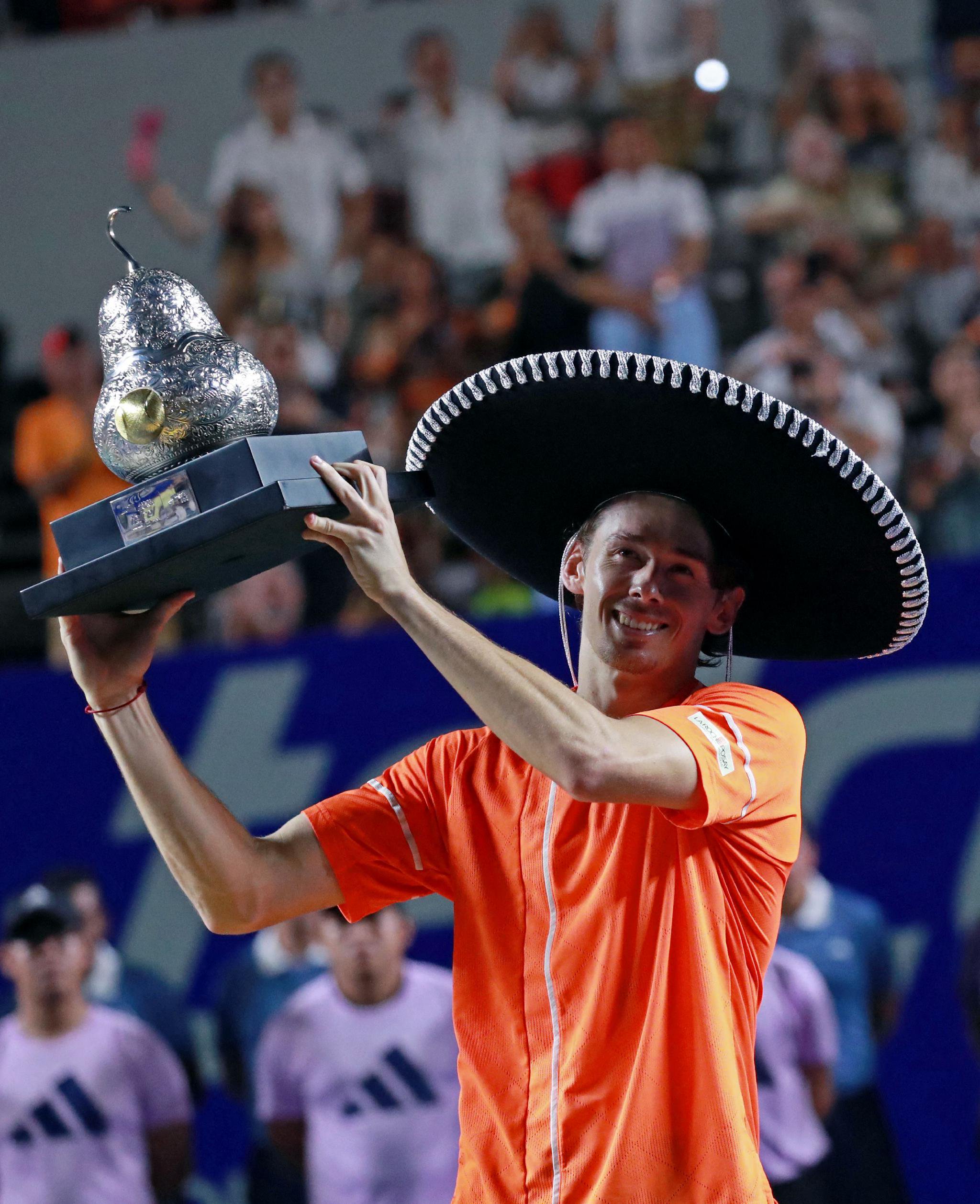 开云体育平台APP-拉沃尔杯碾压戴维斯杯，纳达尔高光表现