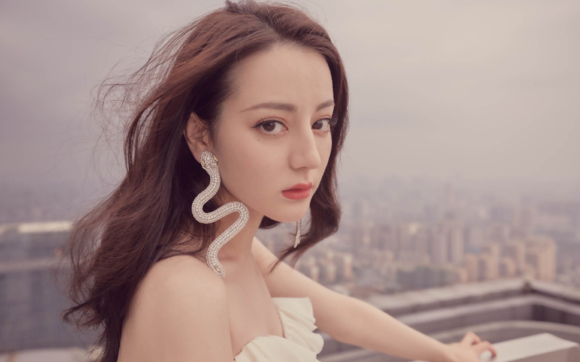 力克里昂巅峰的对决，萨拉赫如何以唯一性统治全场